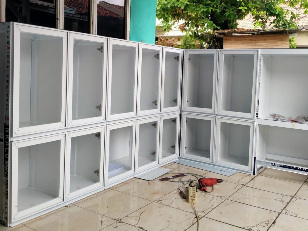 Jasa Pembuatan Lemari Aluminium Terdekat Jasa Pembuatan Lemari Aluminium Terdekat