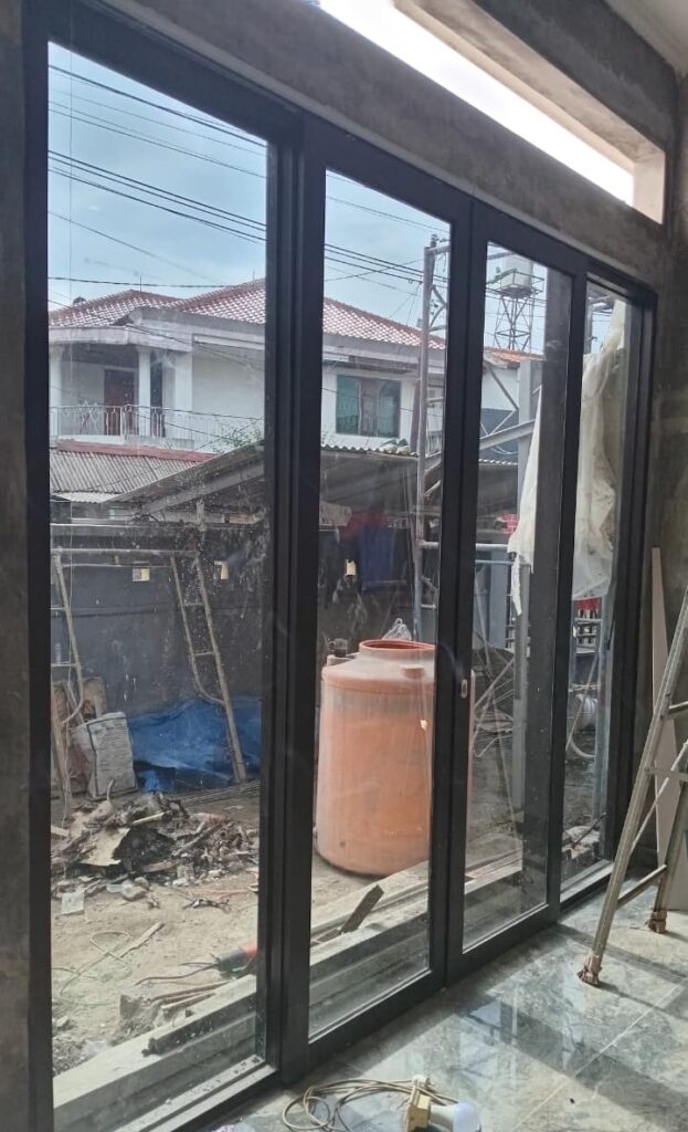 Jasa Pembuatan Kusen Aluminium Terbaik Jasa Pembuatan Kusen Aluminium Terbaik